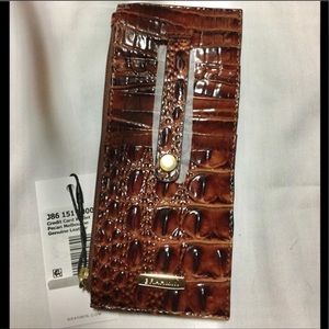 NWT PECAN CREDIT CARD WALLET.. no offers for single bundles